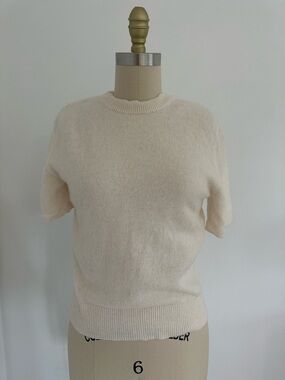 Banana Republic Cream Short-Sleeve Crewneck Sweater